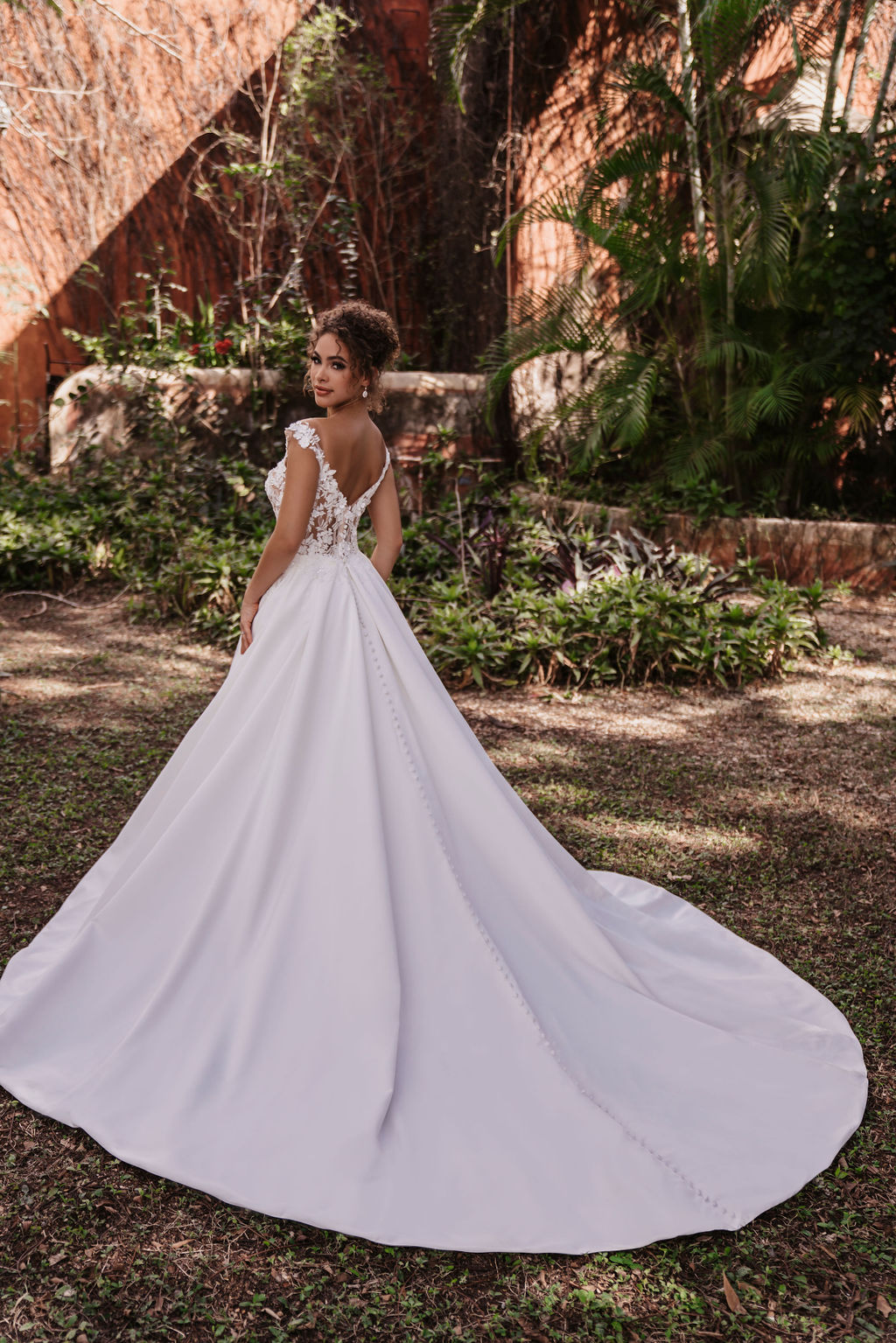 Allure Bridals 9954 Wedding Dresses Sussex Bridal Shop Bridal Wear Boutique 0384